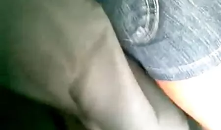 دختر به یکباره روی دو عضو می افتد دانلود فیلم سوپر خوشگل