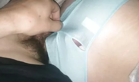 Swingers عیاشی آماتور را با عکسهای دلپذیر از بین فیلم سوپر کم حجم می برد