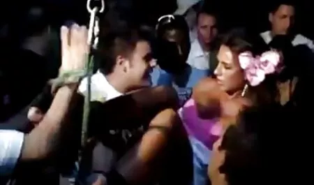 این دختر بدهی های دانلود فیلم سوپر از شهوانی شوهرش را با جسمی بازپرداخت کرده است