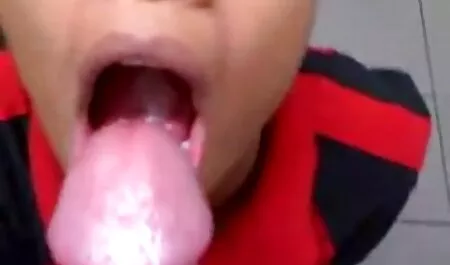 ماجراهای شبانه Pikaper دانلود فیلم سوپر و سکسی با دانش آموز جذاب