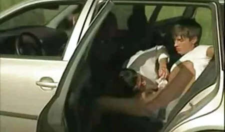 یک خانم بالغ از یک دانلود سوپر سکسی عضو ساخت و ساز بهره برد