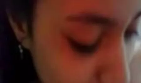 خانم جوان بالغ اغوا شده و یک مرد جوان خوش پخش فیلم سکسی بدون فیلتر تیپ را تمرین می کند